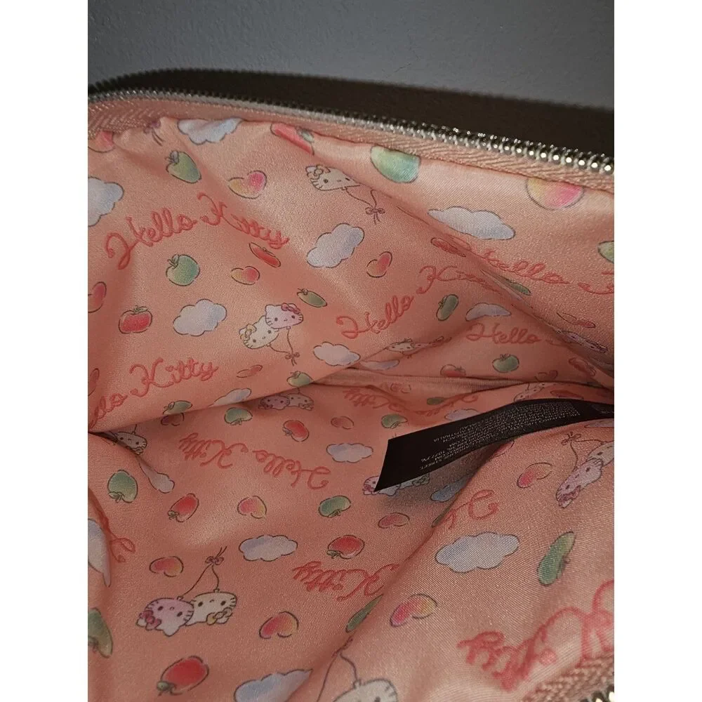 loungefly: Sanrio Hello Kitty Pouch Bag